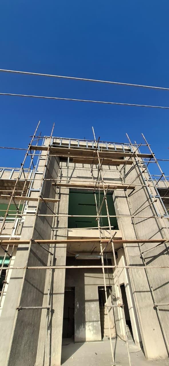 Sitak Gurgadar Villa on site